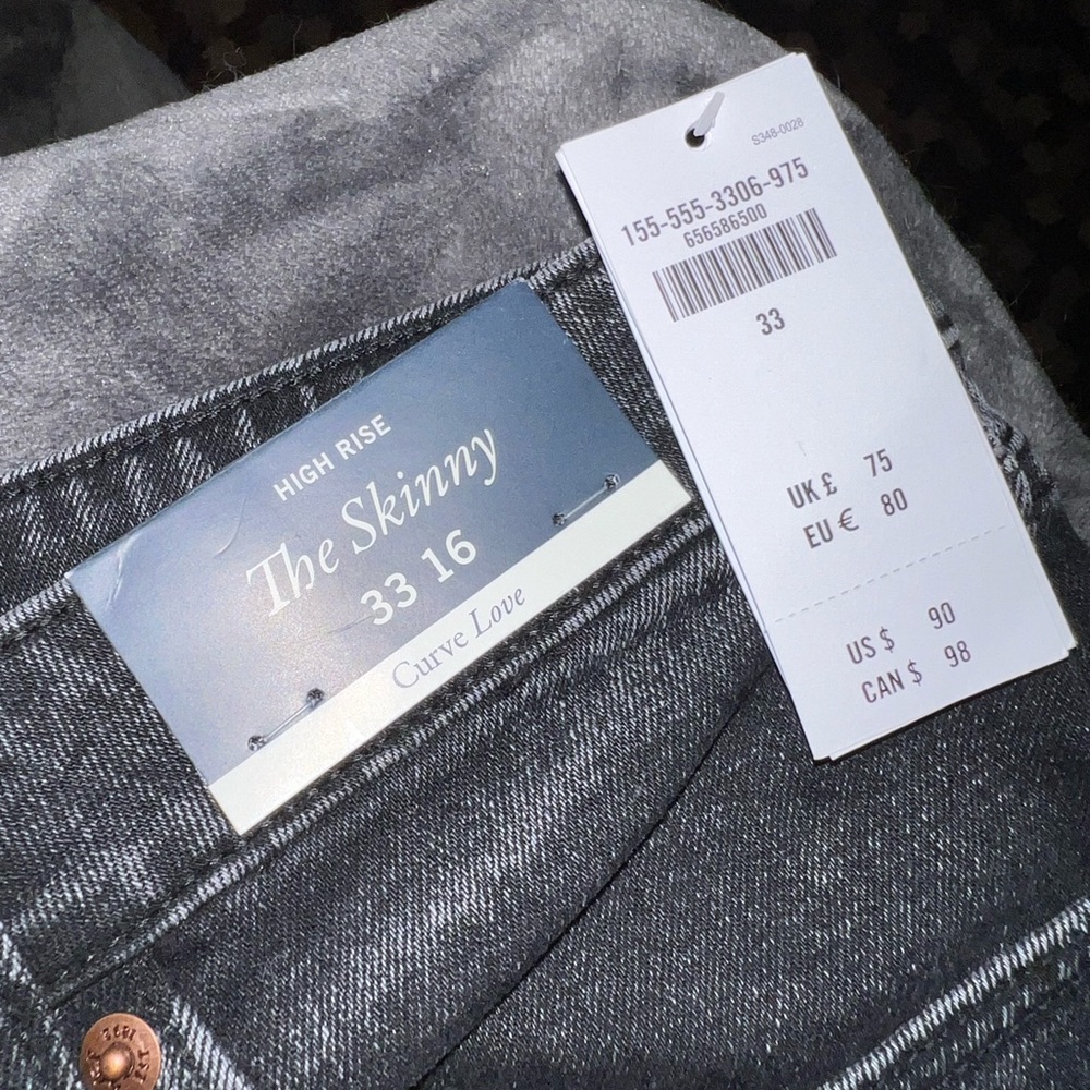 Abercrombie & Fitch Curve Love High Rise Skinny Jean in Black Size 16 (33) - Picture 10 of 13